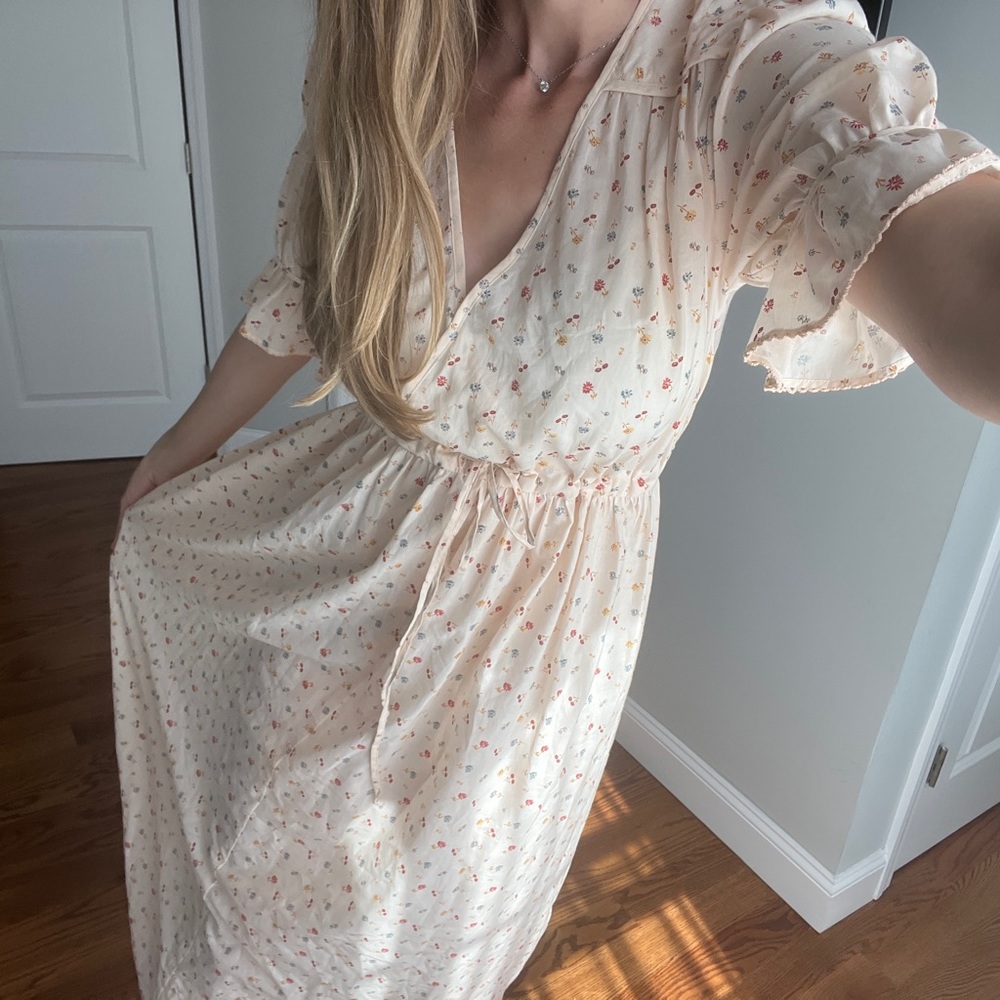 NWT Beautiful dress from Christy Dawn "Della" size M new with tags